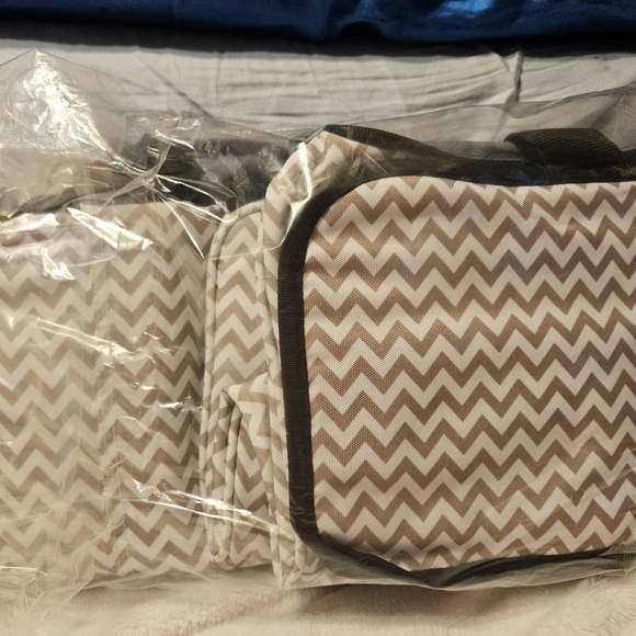 Homest carrying case for multipe Scrapbooking and so much more Cricuts NIB - Picture 11 of 11